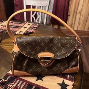 Louis Vuitton Shoulder Bag